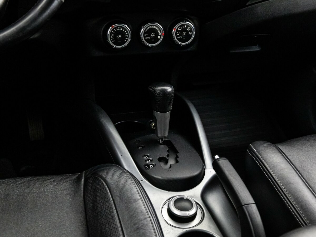 Купить Mitsubishi Outlander II Рестайлинг, 2010, 251 701 км, фото №9