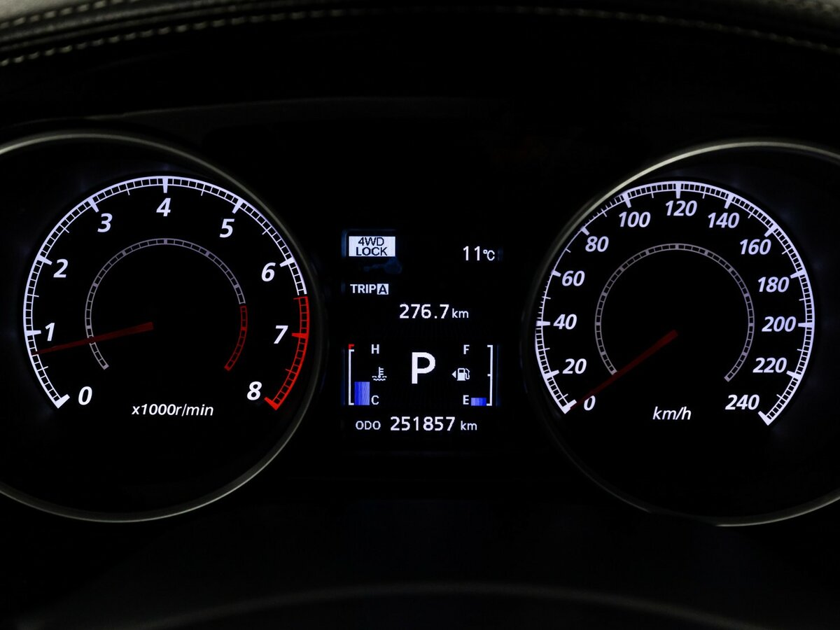 Купить Mitsubishi Outlander II Рестайлинг, 2010, 251 701 км, фото №15