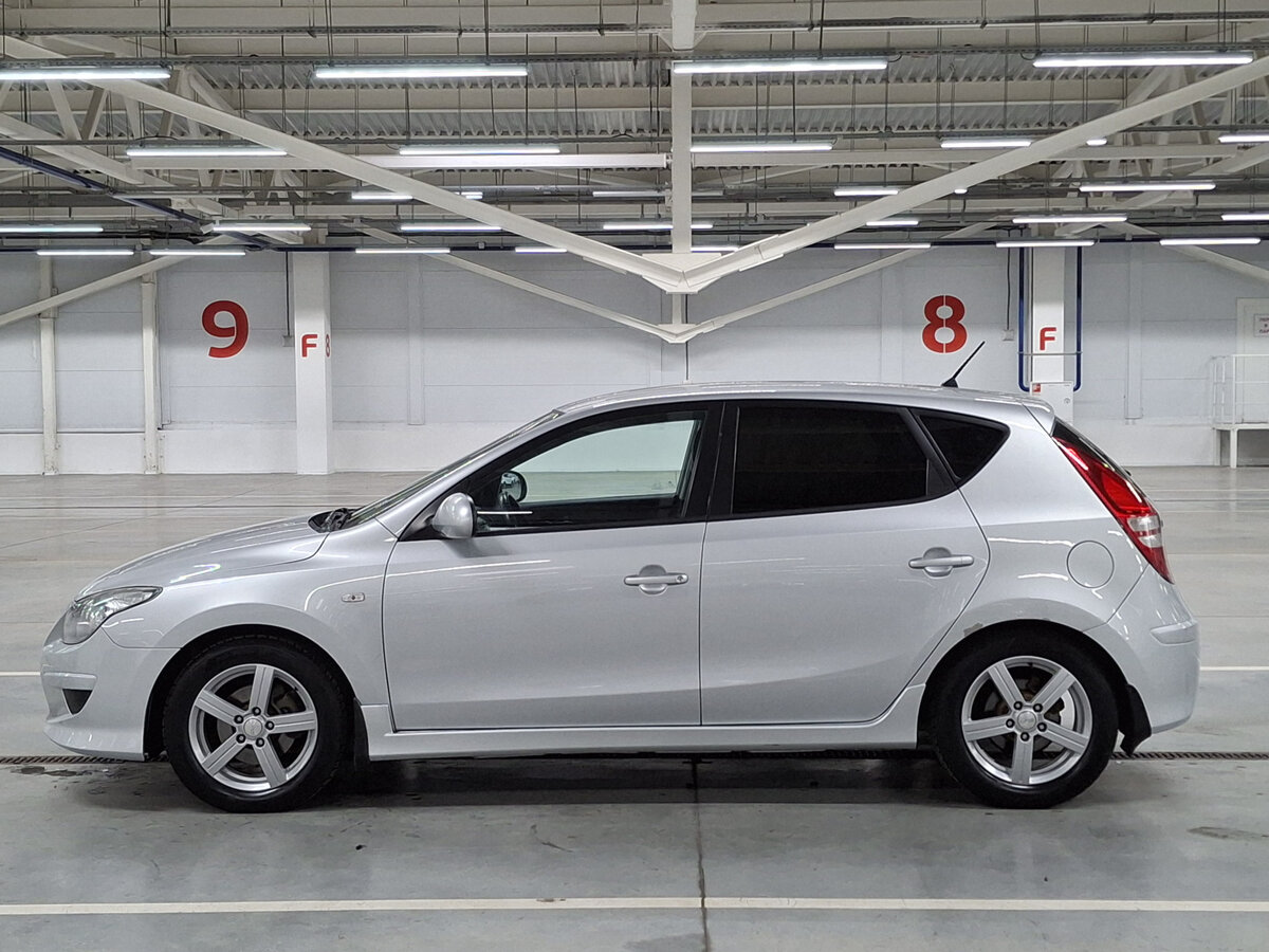 Купить Hyundai i30 I Рестайлинг, 2011, 196 843 км, фото №8