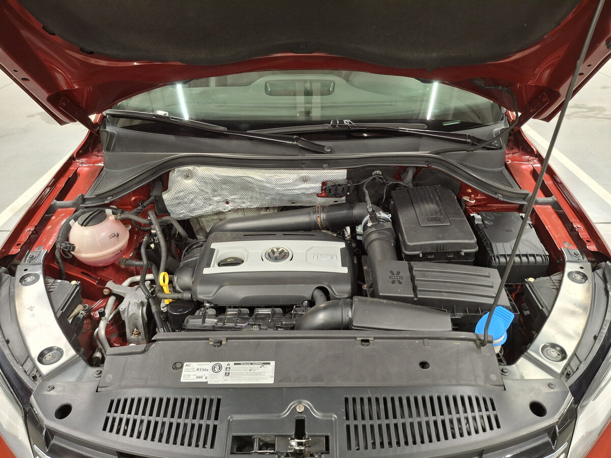 Купить Volkswagen Tiguan I Рестайлинг, 2011, 177 244 км, фото №9