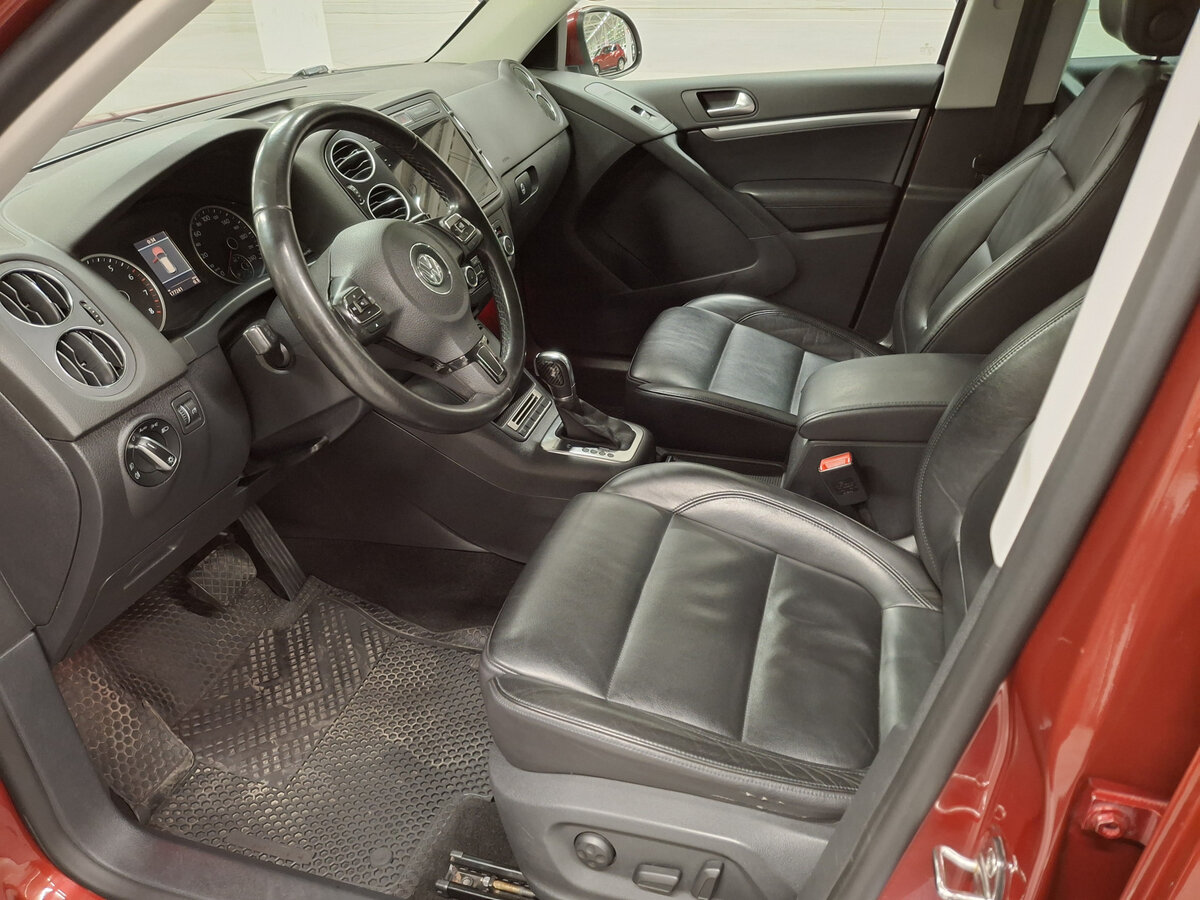 Купить Volkswagen Tiguan I Рестайлинг, 2011, 177 244 км, фото №16