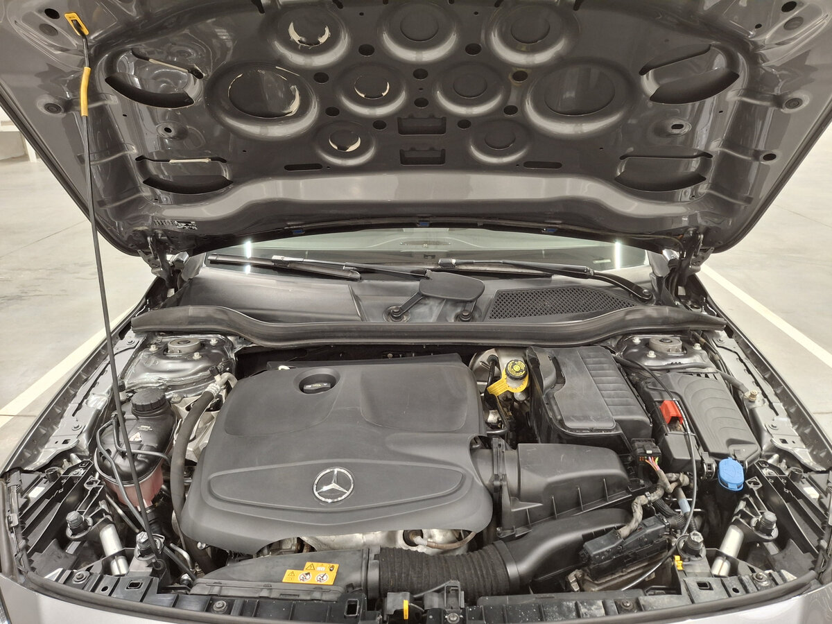 Купить Mercedes-Benz GLA 200 I (X156) Рестайлинг, 2018, 199 891 км, фото №9