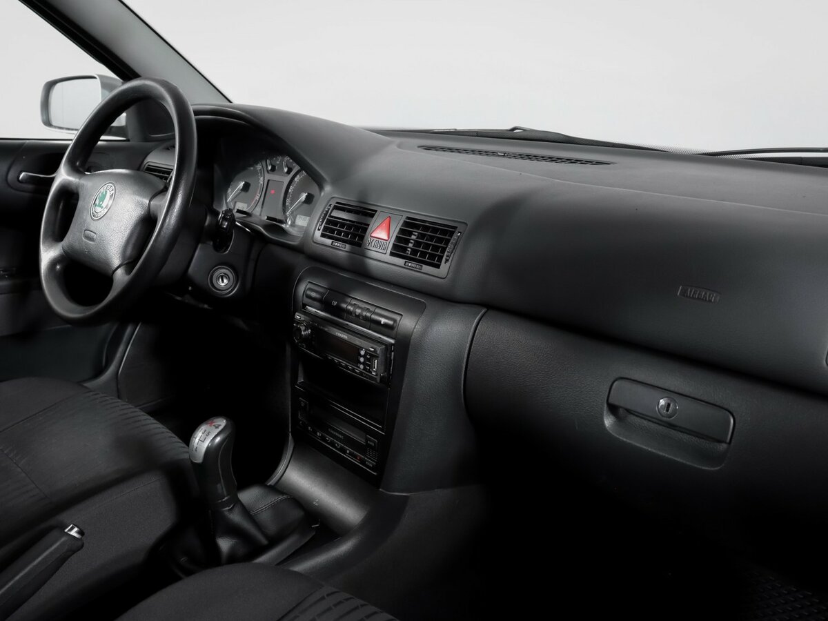 Купить Skoda Octavia I (A4) Рестайлинг, 2002, 343 014 км, фото №9