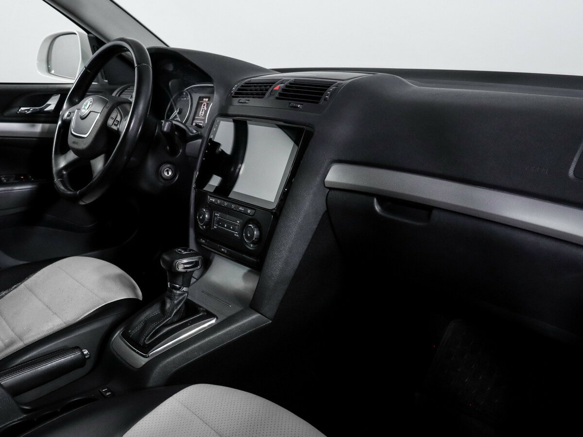 Купить Skoda Octavia DSG7 II (A5) Рестайлинг, 2011, 187 647 км, фото №7