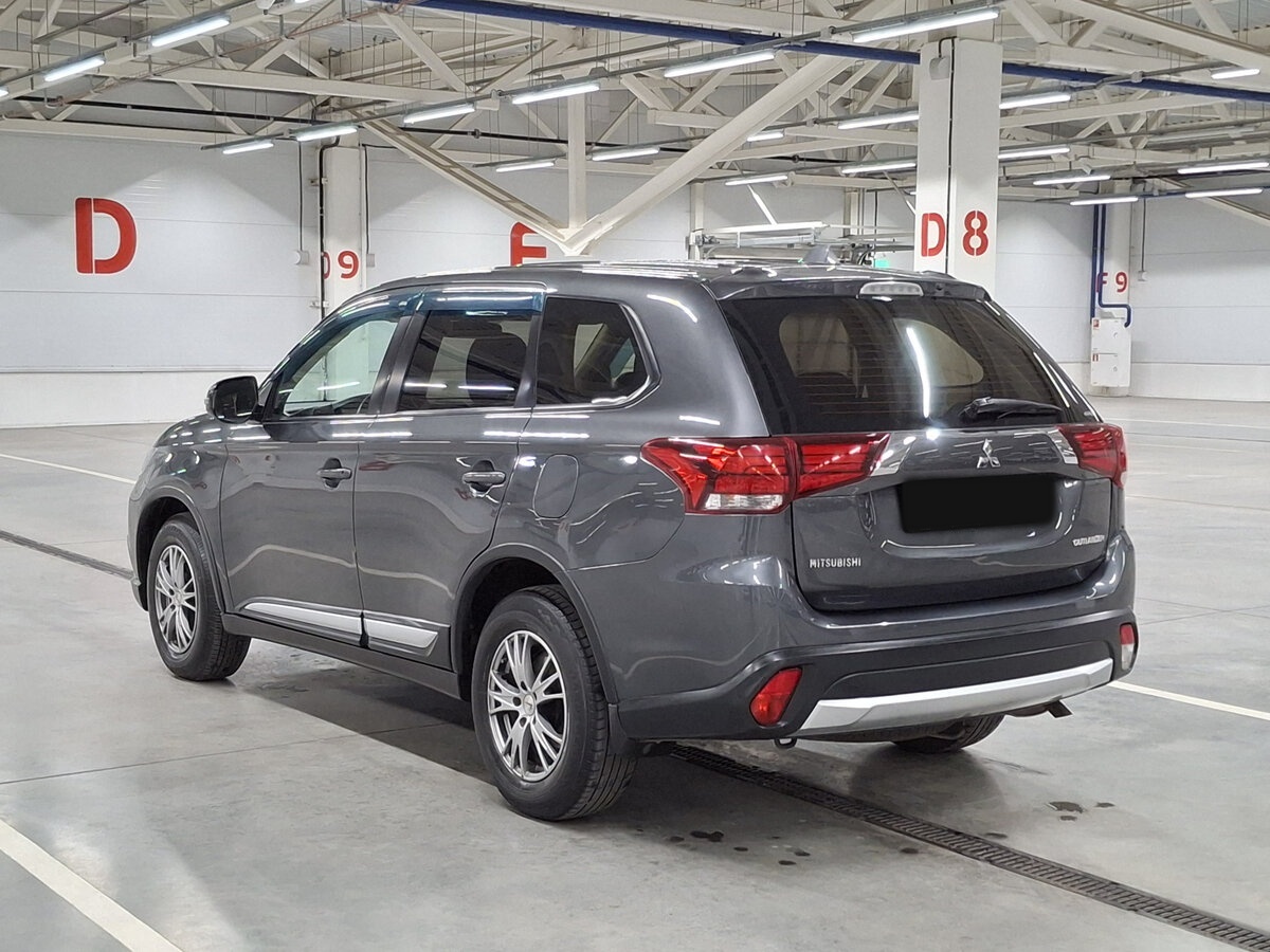 Купить Mitsubishi Outlander III Рестайлинг 2, 2015, 174 713 км, фото №7