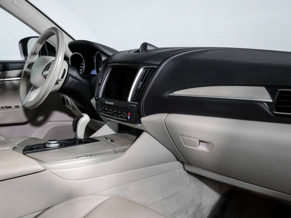 Купить Maserati Levante I, 2017, 120 679 км, фото №9