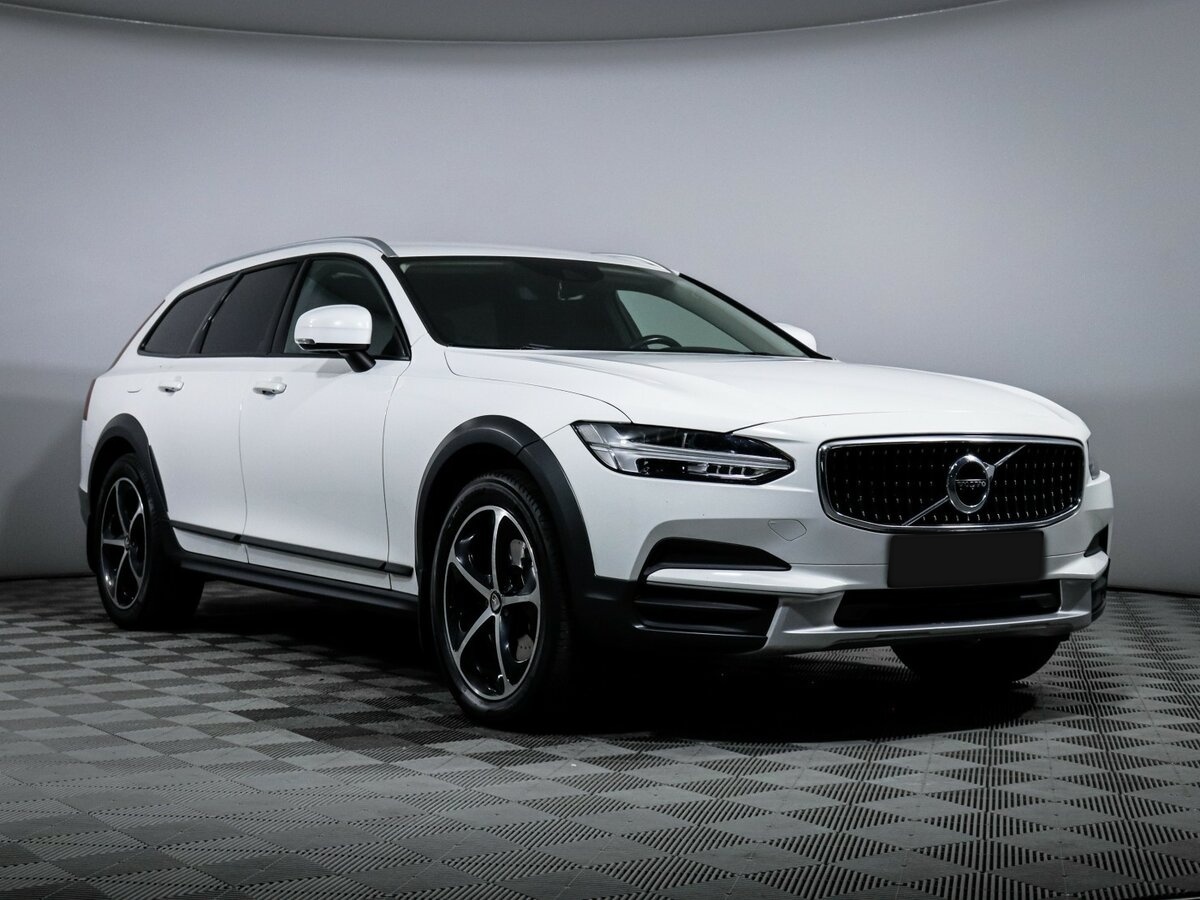 Volvo V90 Cross Country