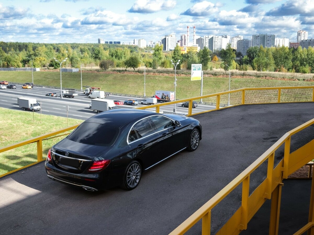 Купить Mercedes-Benz E-Класс 300 V (W213, S213, C238), 2017, 144 291 км, фото №18