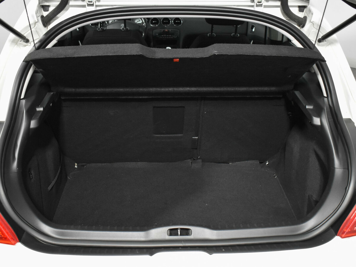 Купить Peugeot 308 I Рестайлинг, 2011, 147 182 км, фото №17