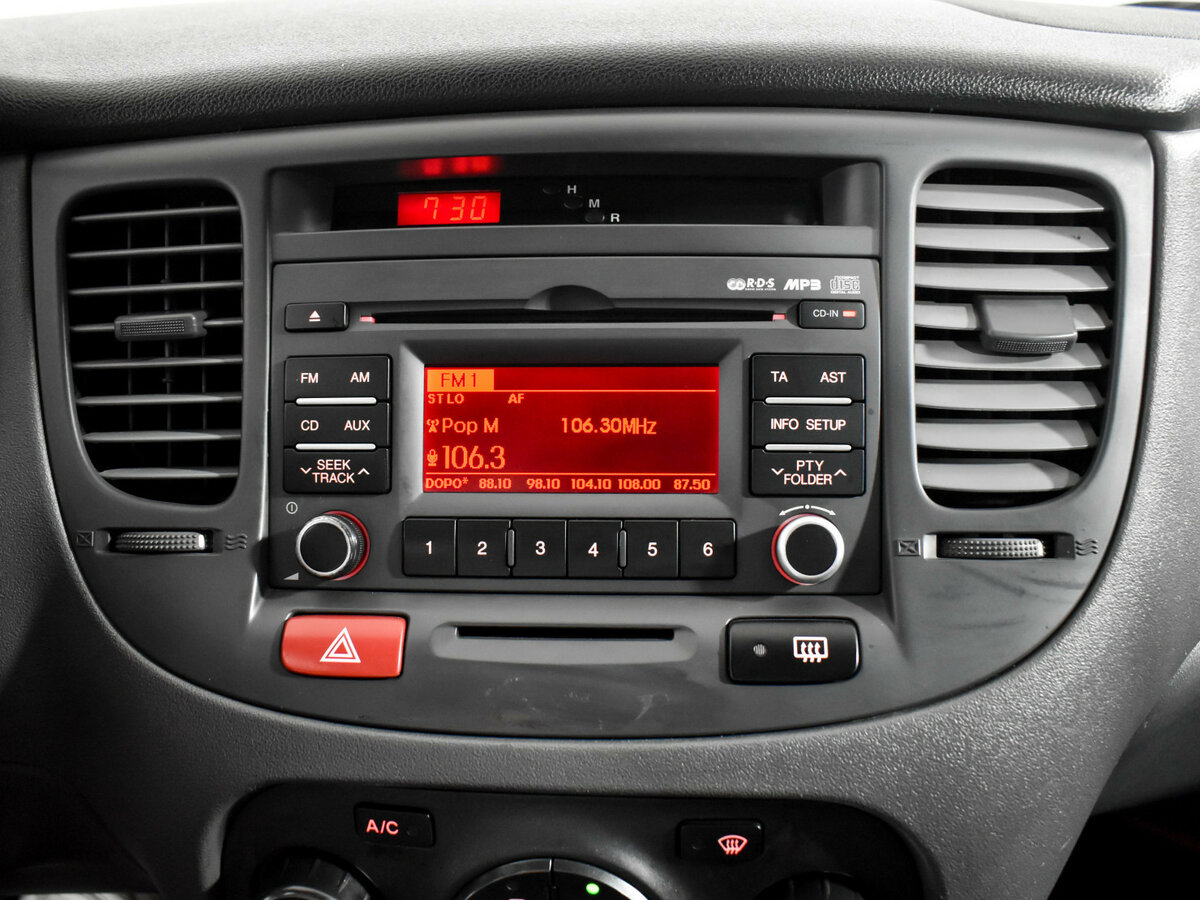 Купить Kia Rio II Рестайлинг, 2011, 168 213 км, фото №14