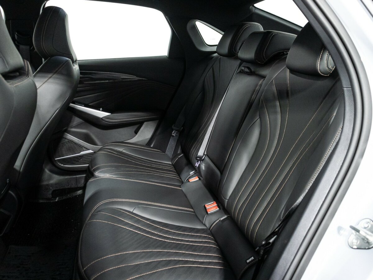 Купить Geely Preface I, 2024, 15 541 км, фото №9