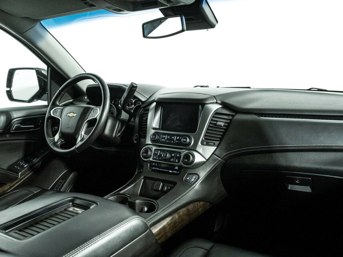 Купить Chevrolet Tahoe IV, 2016, 205 175 км, фото №7