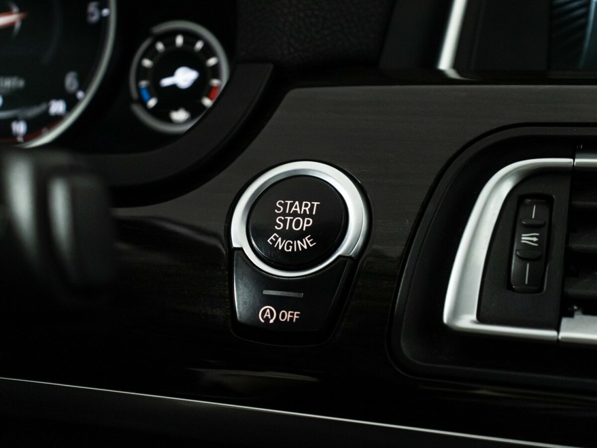 Купить BMW 7 серии 740d xDrive V (F01/F02/F04) Рестайлинг, 2013, 161 681 км, фото №21