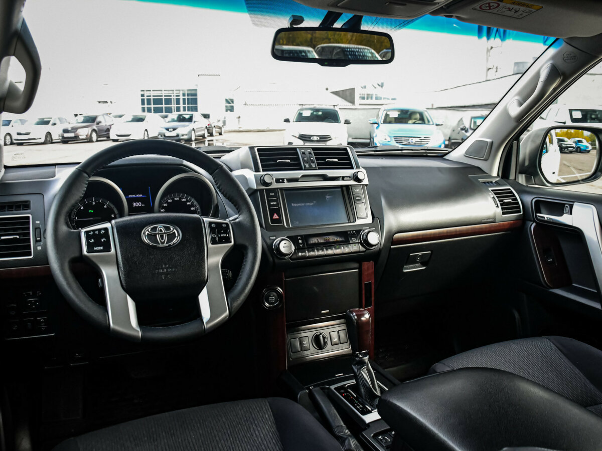 Купить Toyota Land Cruiser Prado 150 Series Рестайлинг 1, 2015, 199 000 км, фото №13