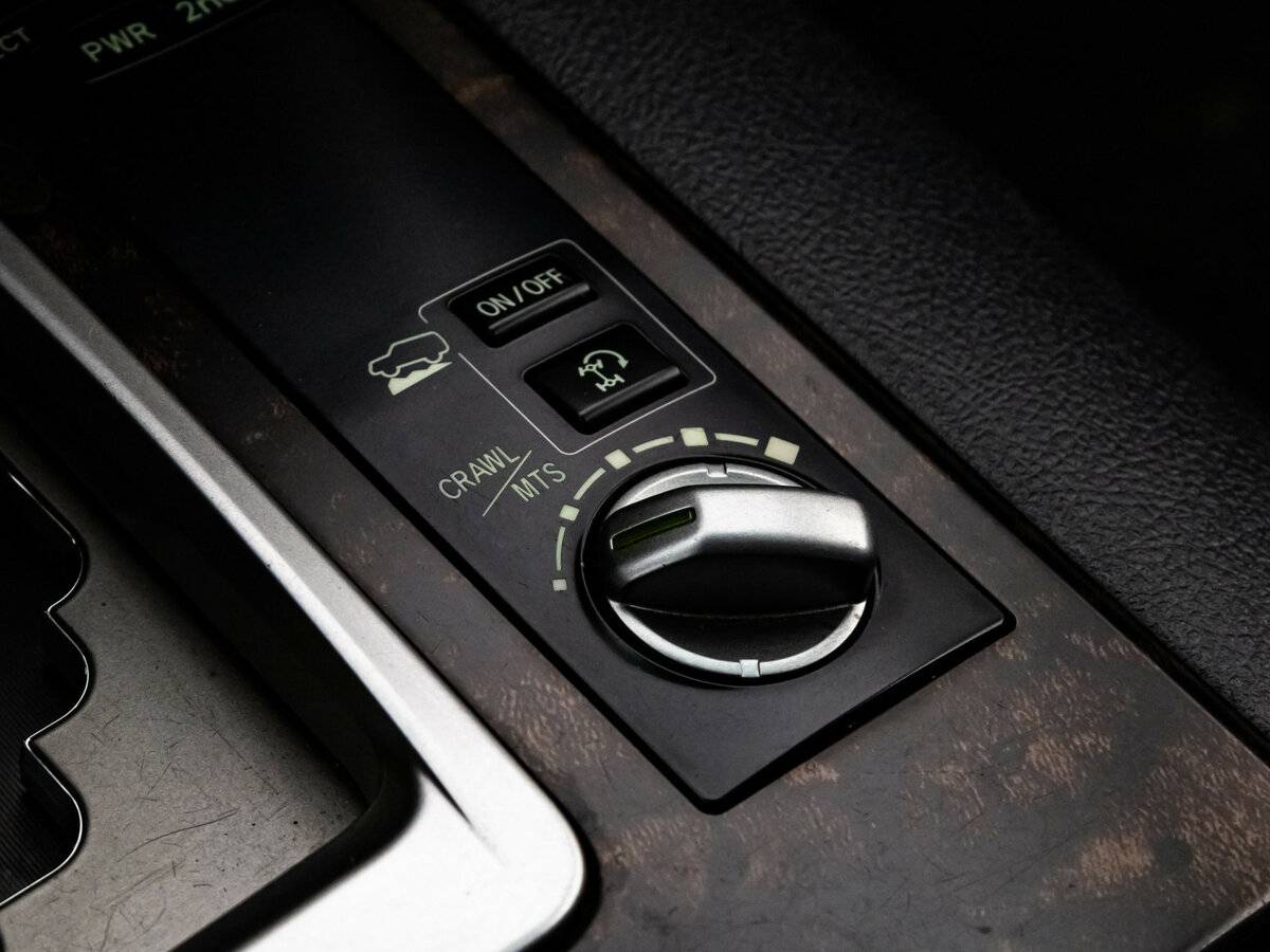 Купить Toyota Land Cruiser 200 Series Рестайлинг 1, 2012, 222 767 км, фото №13