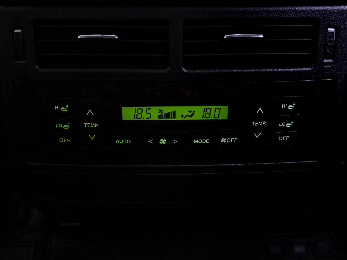 Купить Toyota Land Cruiser 200 Series Рестайлинг 1, 2012, 222 767 км, фото №20