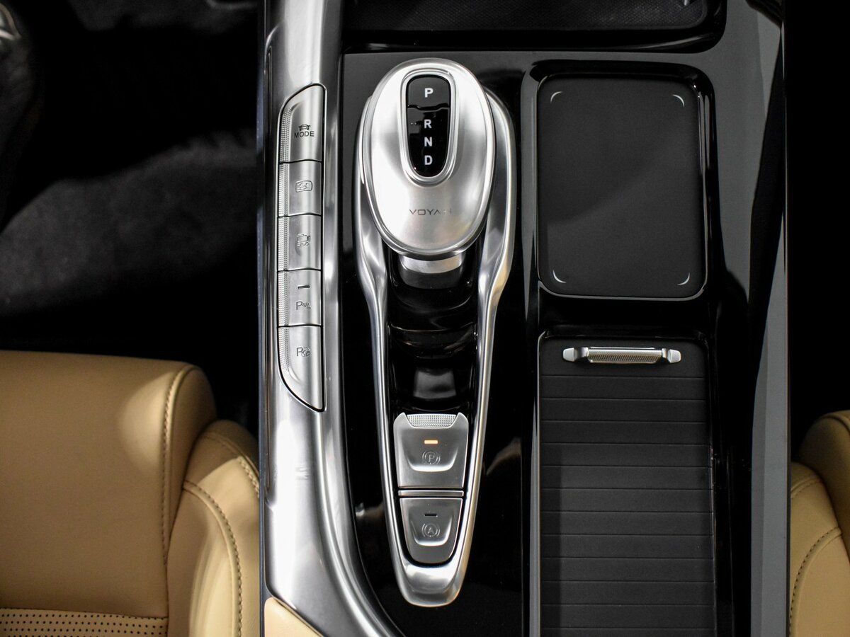 Купить Voyah Free EVR I, 2023, 25 841 км, фото №8