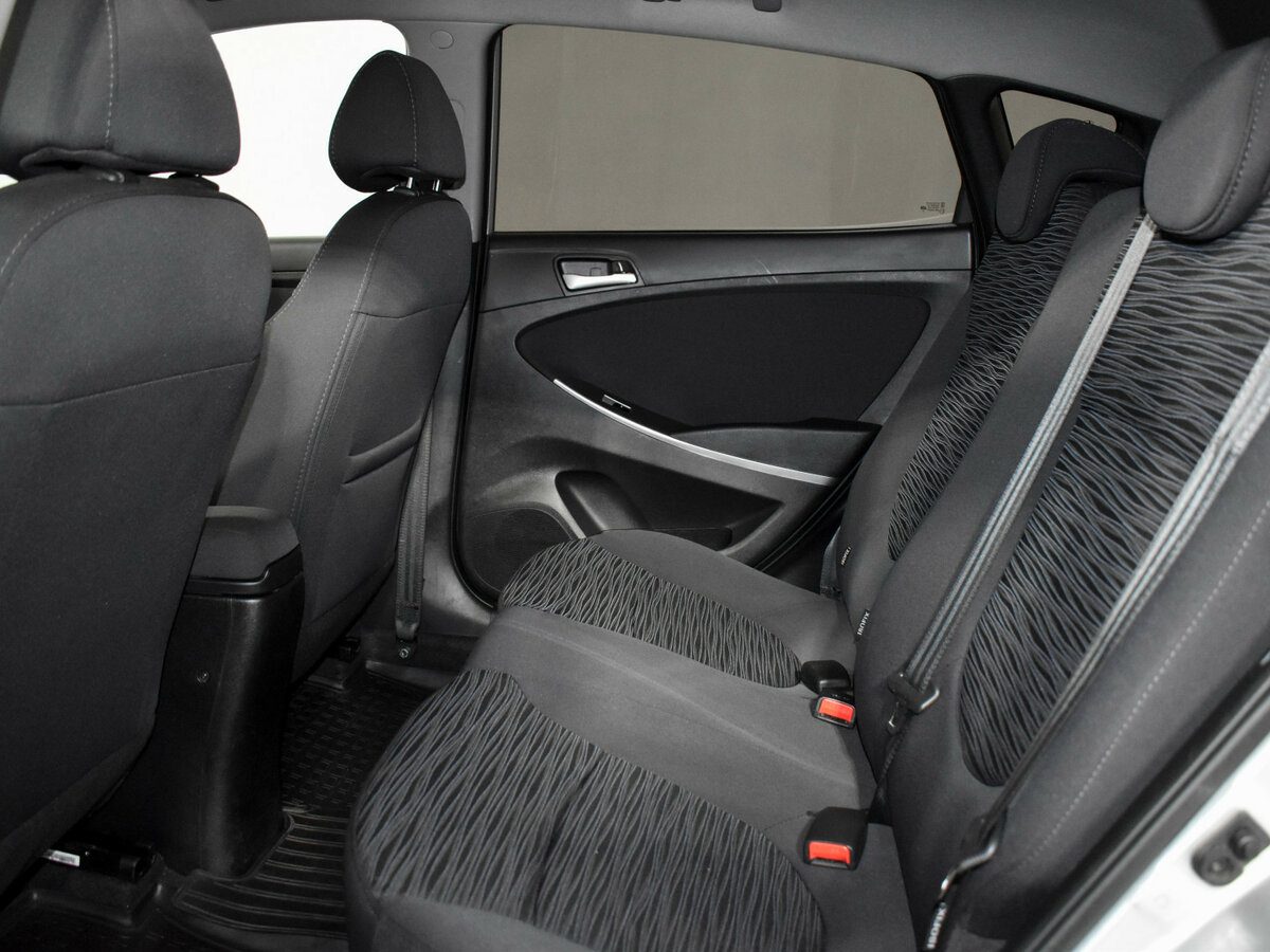 Купить Hyundai Solaris I Рестайлинг, 2015, 146 674 км, фото №12