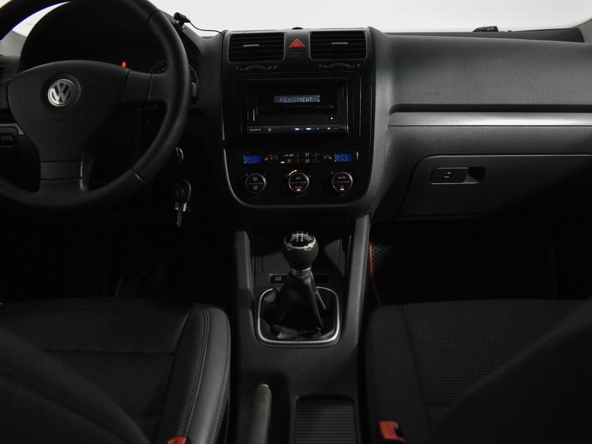 Купить Volkswagen Jetta V, 2008, 213 920 км, фото №15