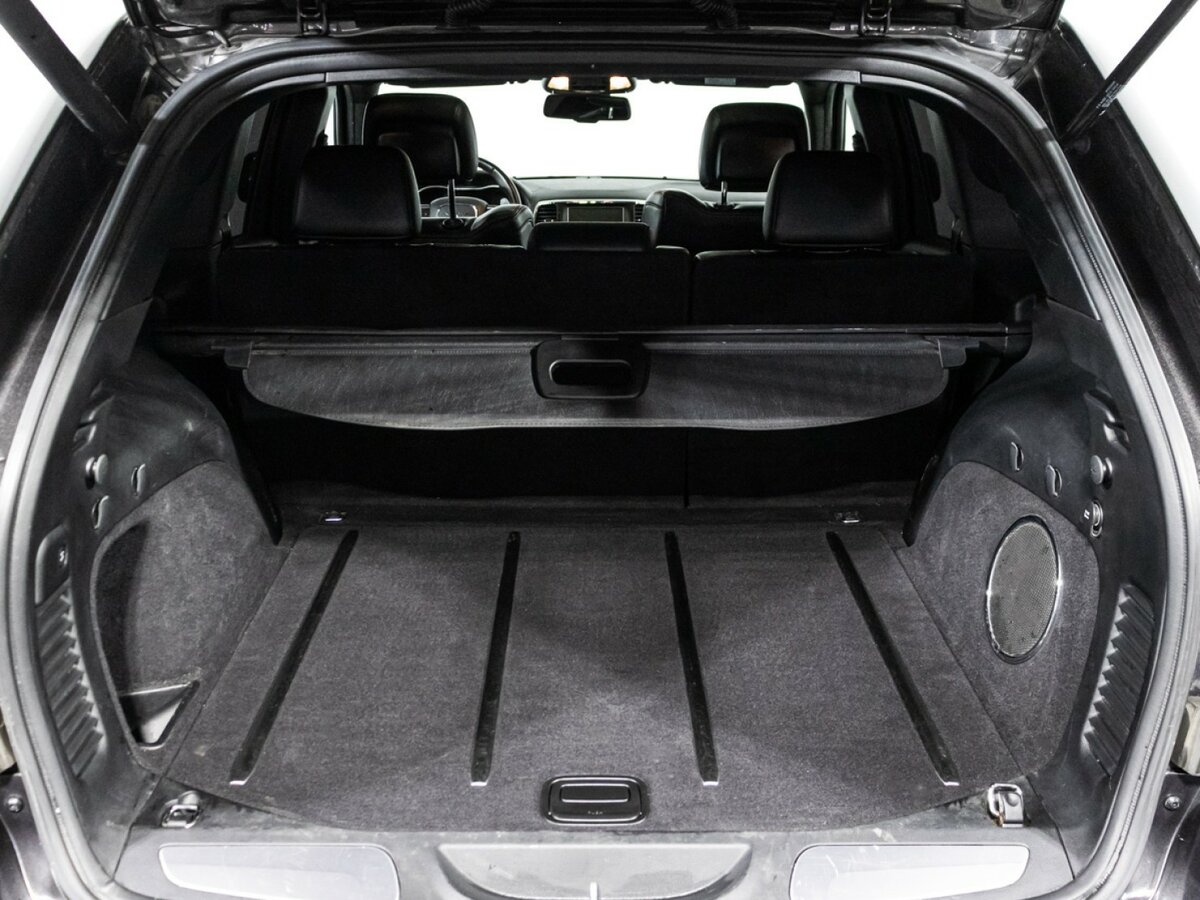 Купить Jeep Grand Cherokee SRT IV (WK2) Рестайлинг, 2014, 150 630 км, фото №22