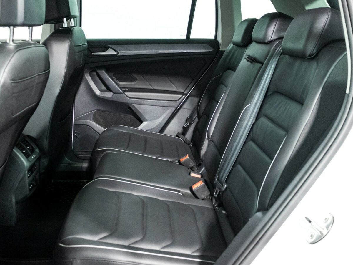 Купить Volkswagen Tiguan II Рестайлинг, 2021, 77 820 км, фото №10