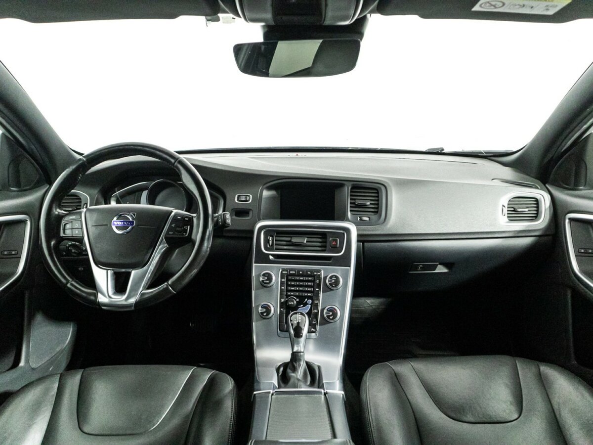 Купить Volvo V60 Cross Country I, 2016, 169 104 км, фото №13
