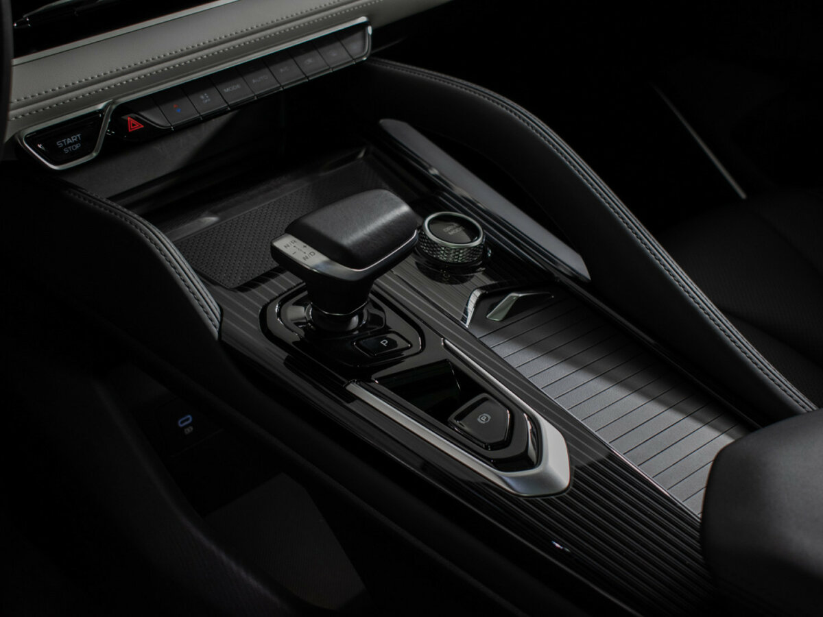 Купить Geely Monjaro (Xingyue L) I, 2023, 40 220 км, фото №18