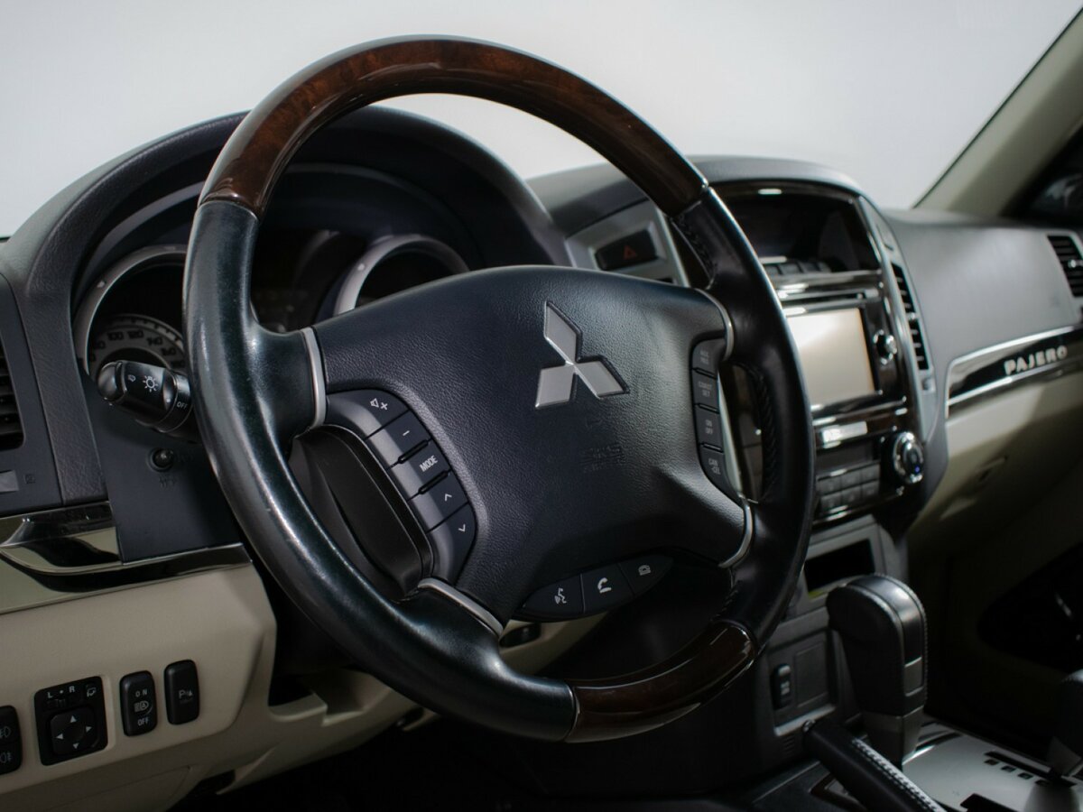 Купить Mitsubishi Pajero IV Рестайлинг 2, 2019, 30 427 км, фото №13