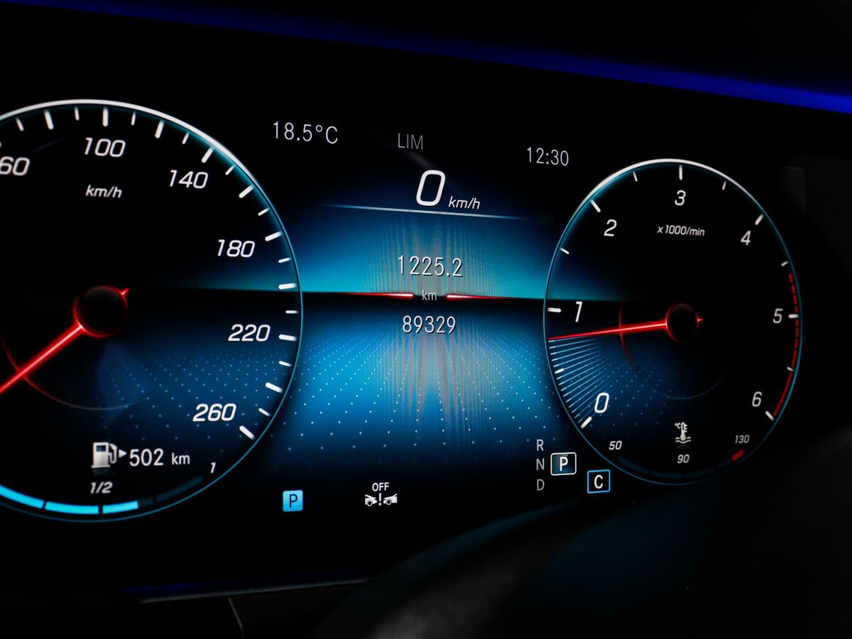 Купить Mercedes-Benz E-Класс 220 d V (W213, S213, C238) Рестайлинг, 2020, 89 222 км, фото №9