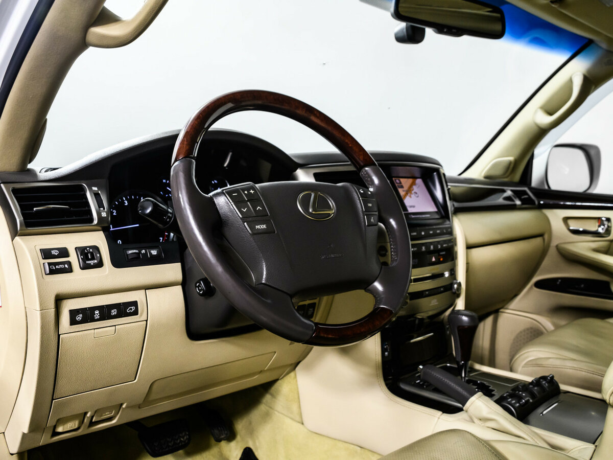 Купить Lexus LX 570 III Рестайлинг, 2012, 192 954 км, фото №11