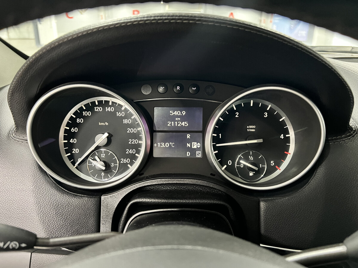 Купить Mercedes-Benz GL-Класс 350 I (X164) Рестайлинг, 2011, 211 228 км, фото №13