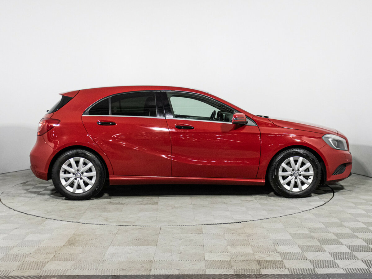Купить Mercedes-Benz A-Класс 180 III (W176), 2014, 110 594 км, фото №4