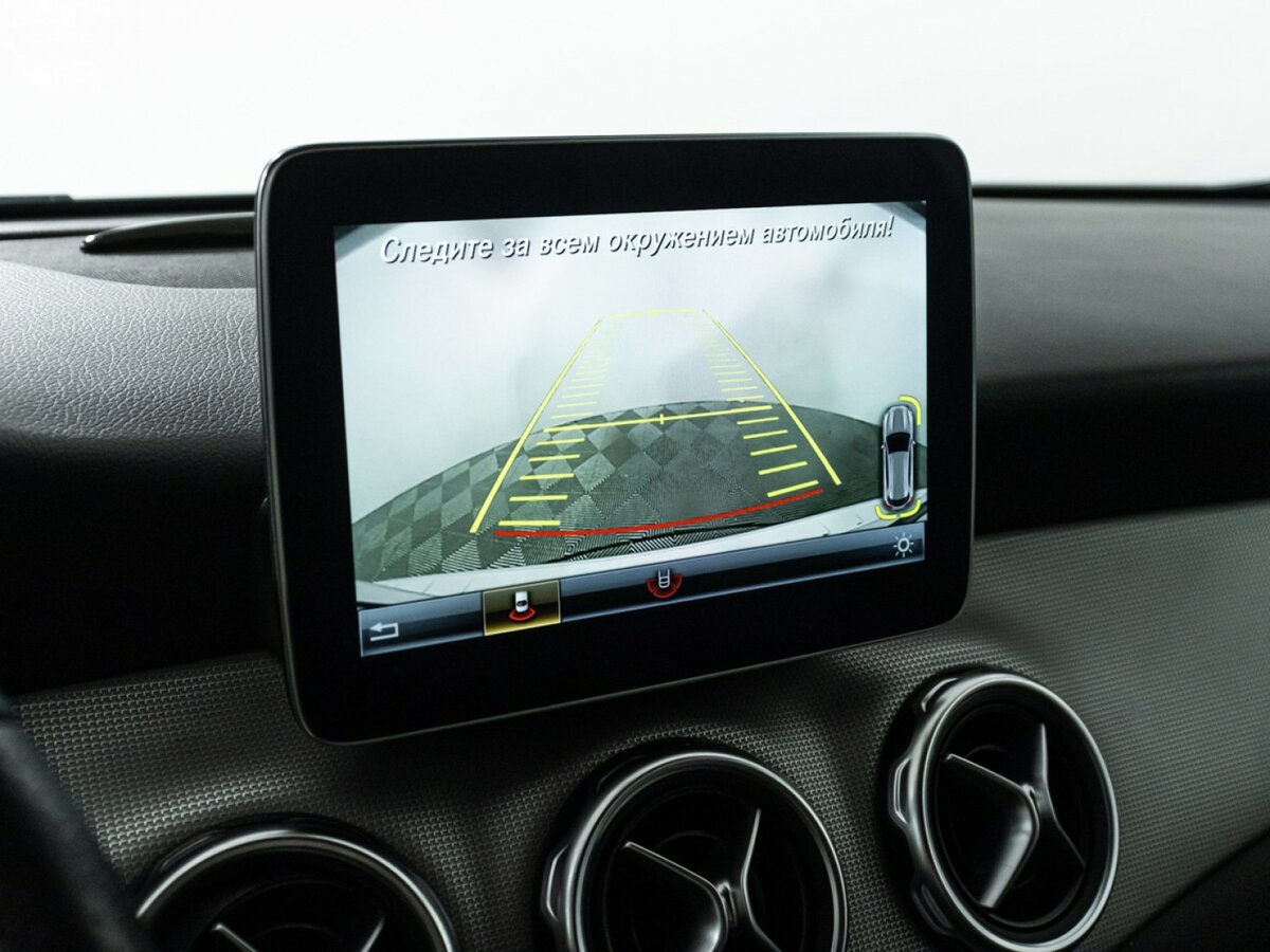 Купить Mercedes-Benz GLA 200 I (X156) Рестайлинг, 2019, 117 000 км, фото №13