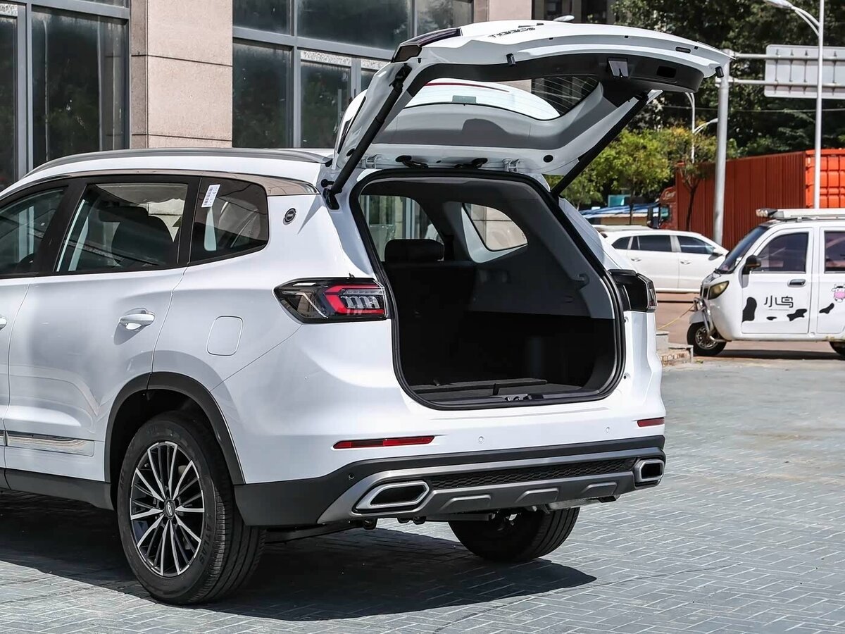 Купить Chery Tiggo 8 I Рестайлинг, 2025, 1 км, фото №9