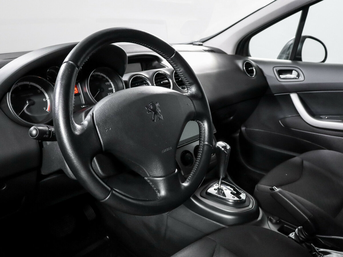 Купить Peugeot 308 I, 2011, 217 191 км, фото №12