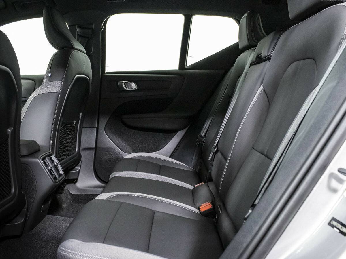 Купить Volvo XC40 I Рестайлинг, 2024, 49 км, фото №7