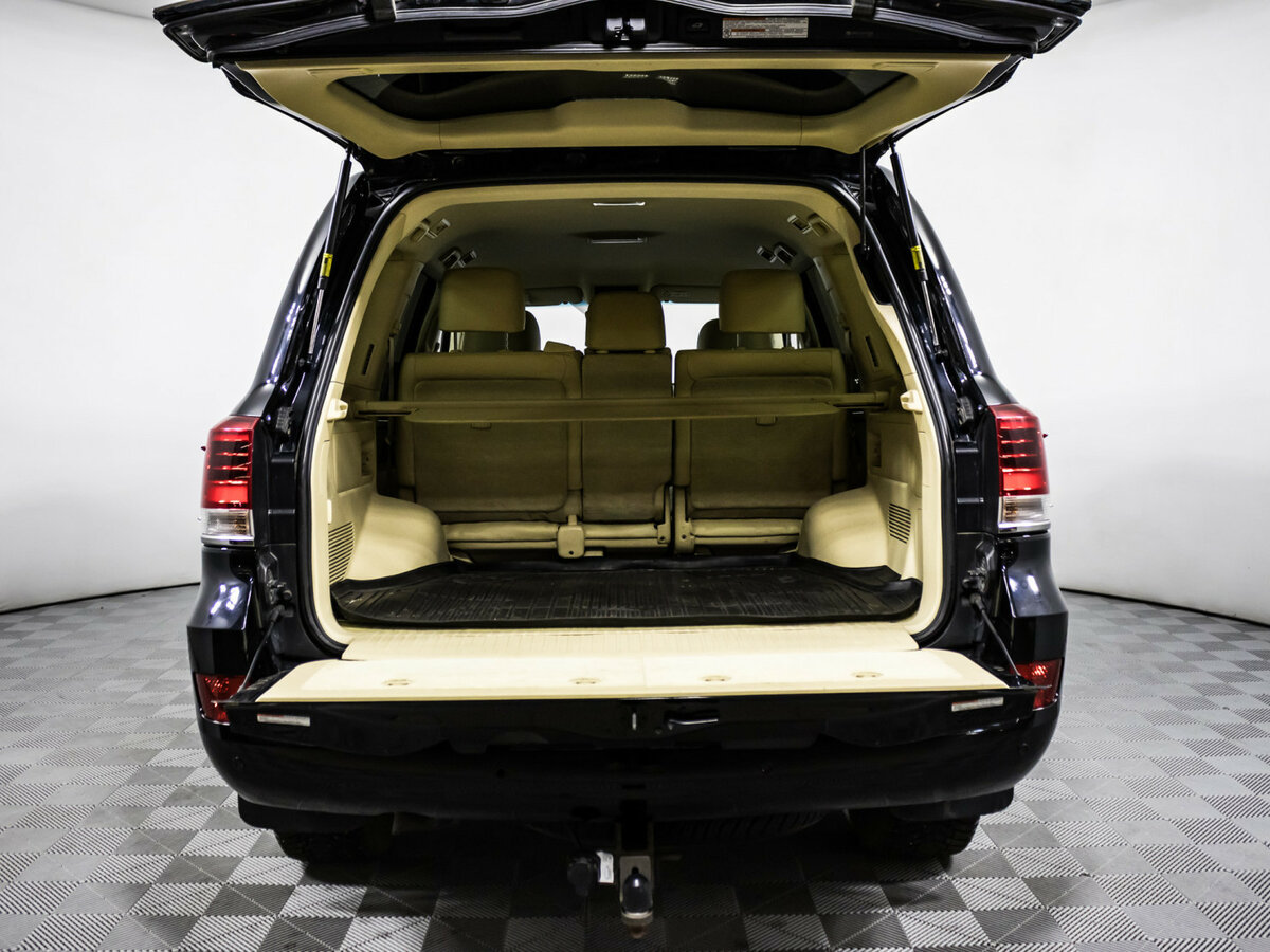 Купить Toyota Land Cruiser 200 Series Рестайлинг 2, 2016, 426 195 км, фото №12