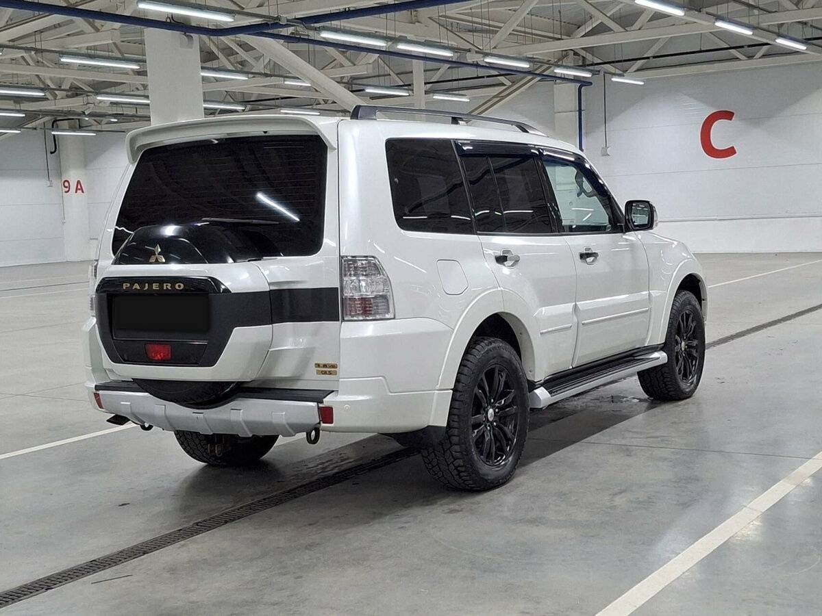 Купить Mitsubishi Pajero IV Рестайлинг 2, 2020, 81 038 км, фото №5