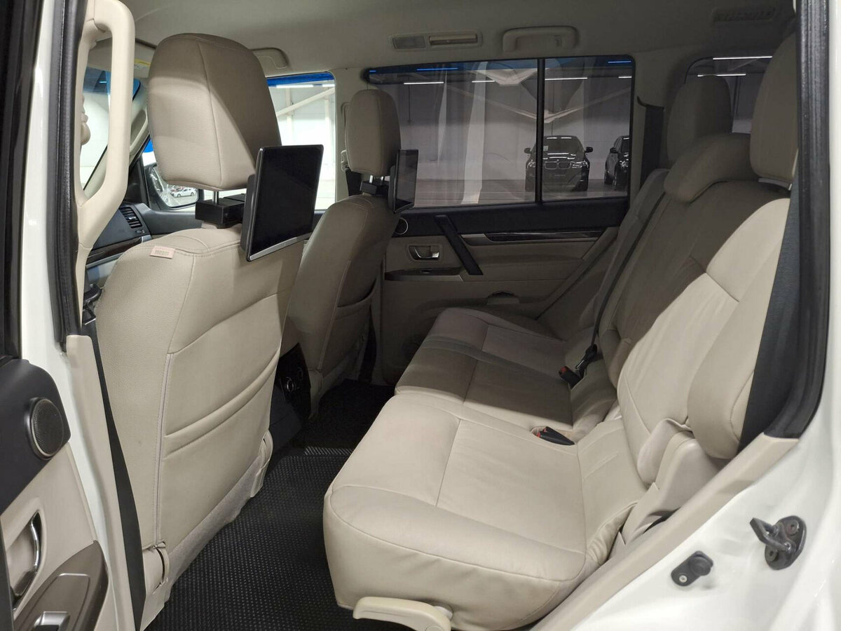 Купить Mitsubishi Pajero IV Рестайлинг 2, 2020, 81 038 км, фото №12