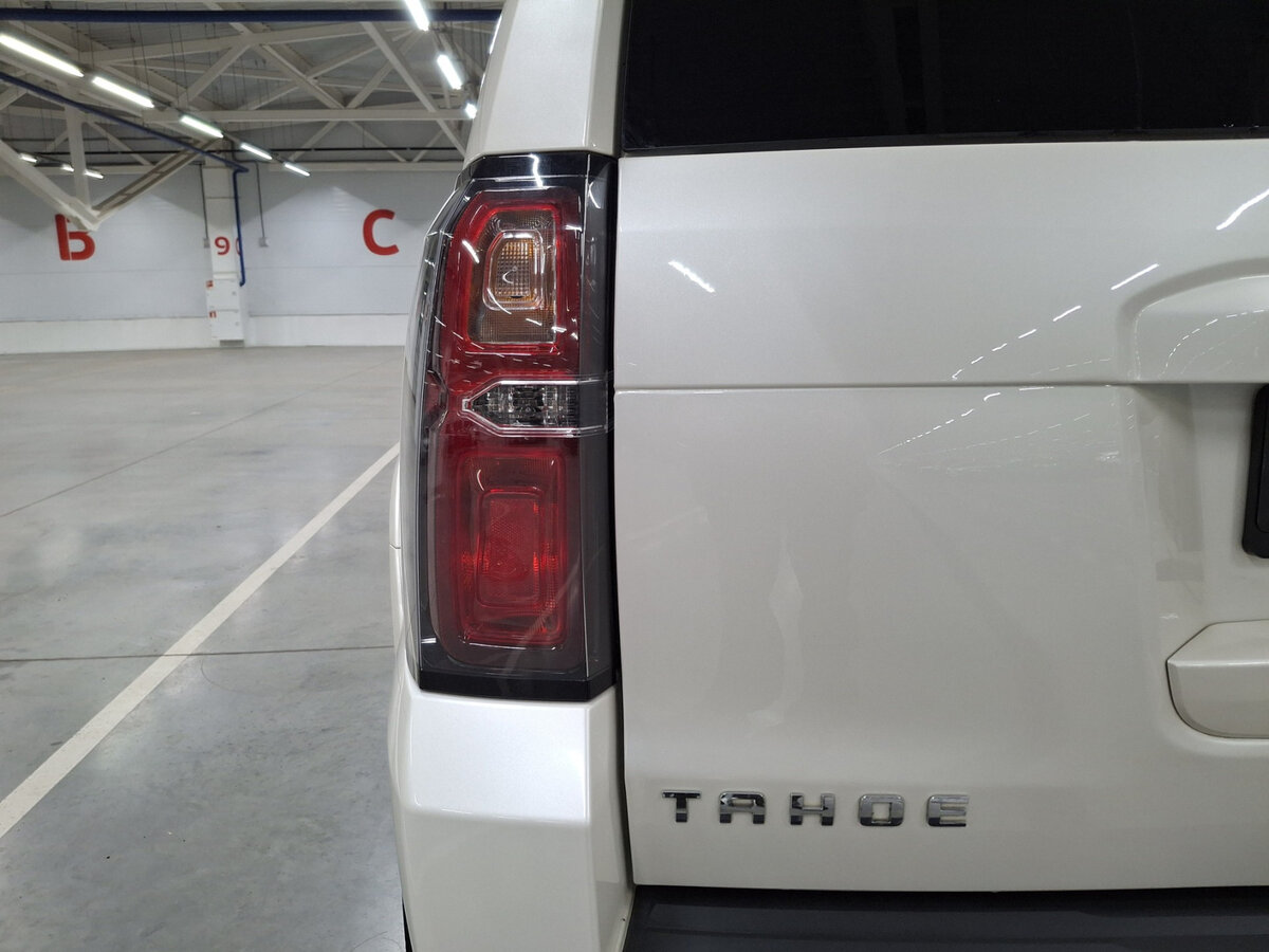 Купить Chevrolet Tahoe IV, 2015, 145 145 км, фото №9