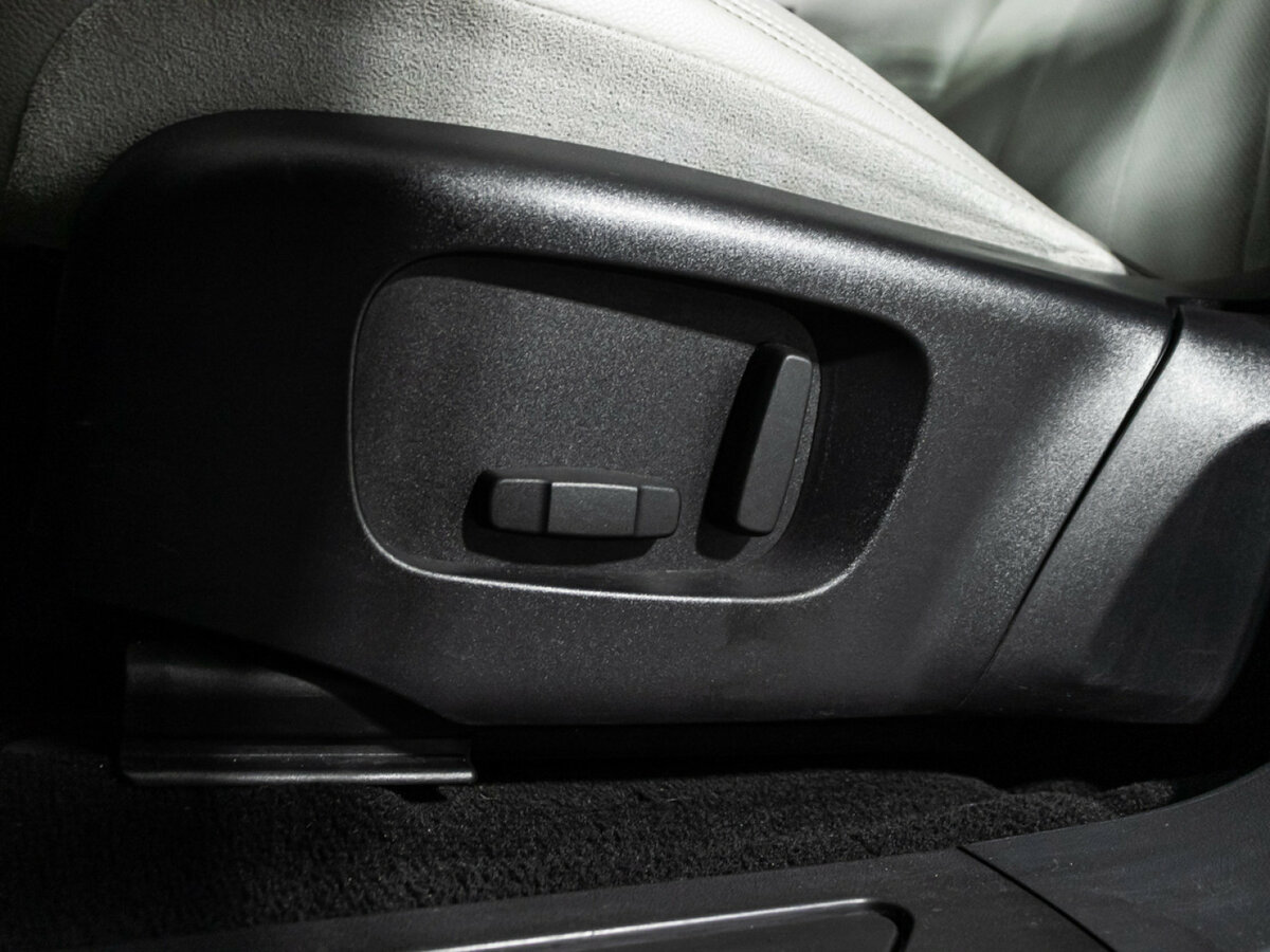 Купить Land Rover Range Rover Evoque II, 2019, 70 627 км, фото №15