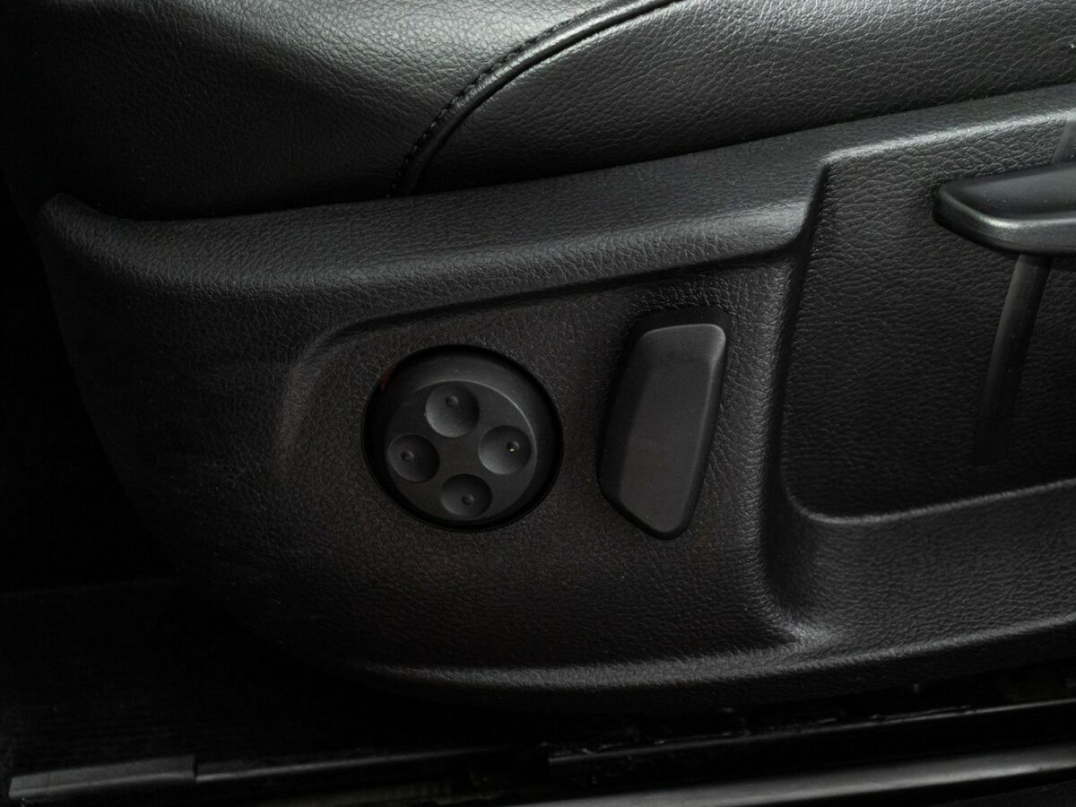 Купить Volkswagen Passat B7, 2011, 180 350 км, фото №18