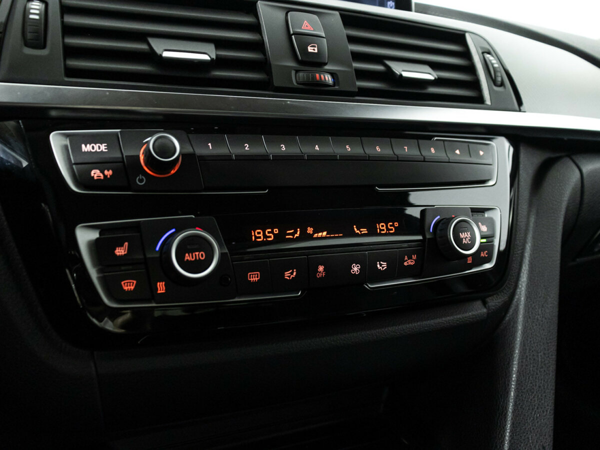 Купить BMW 3 серии 320d xDrive VI (F3x) Рестайлинг, 2018, 150 528 км, фото №15