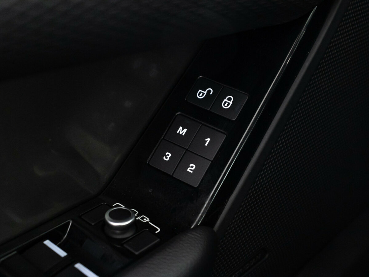 Купить Land Rover Range Rover Velar I, 2018, 94 100 км, фото №16