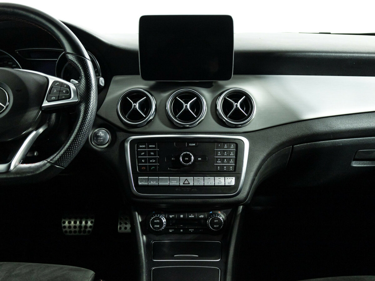 Купить Mercedes-Benz GLA 250 I (X156) Рестайлинг, 2019, 125 406 км, фото №14