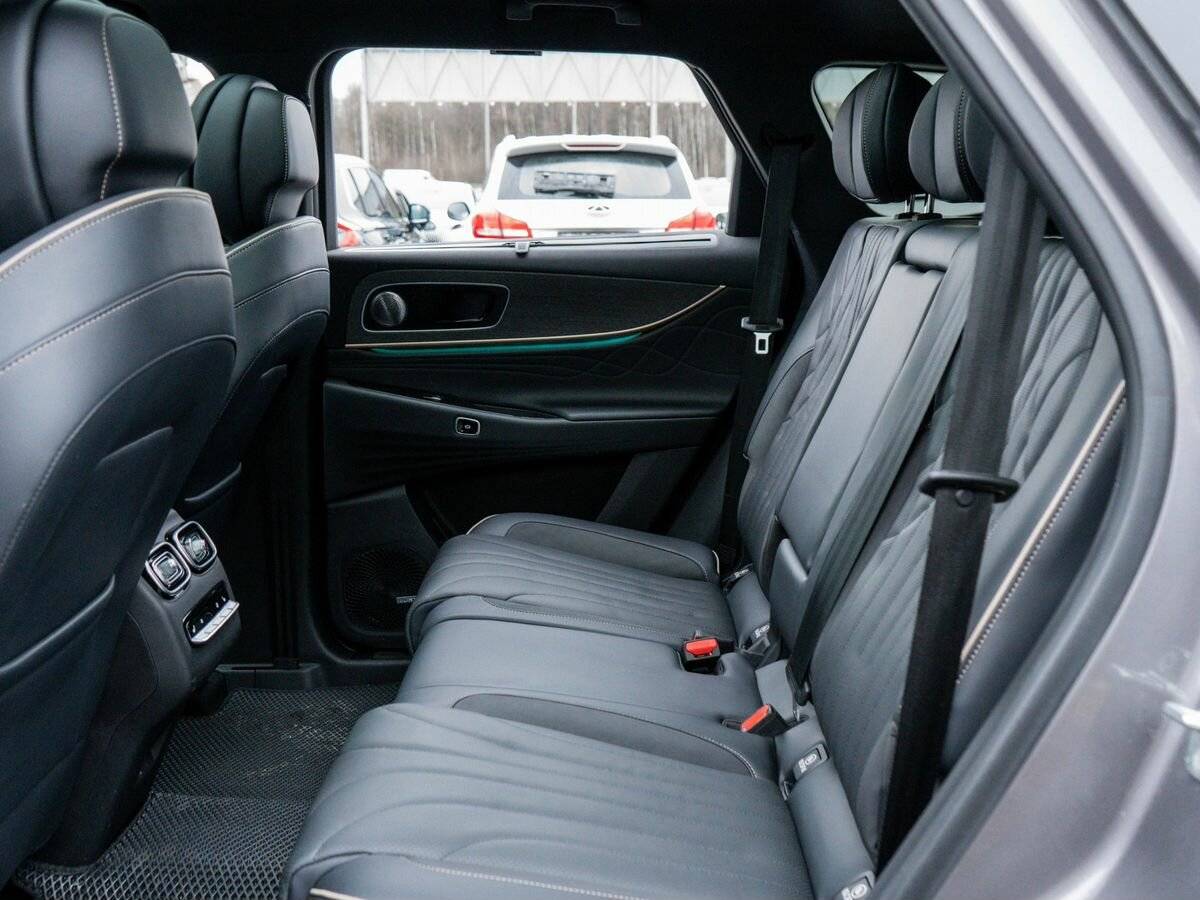 Купить Chery Tiggo 9 I (China Market), 2023, 75 354 км, фото №10