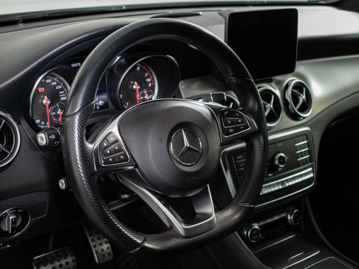 Купить Mercedes-Benz GLA 250 I (X156) Рестайлинг, 2018, 80 301 км, фото №13