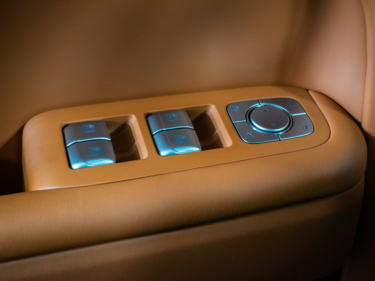 Купить Li Auto (Lixiang) L9 44.5 kWh I, 2023, 45 700 км, фото №25