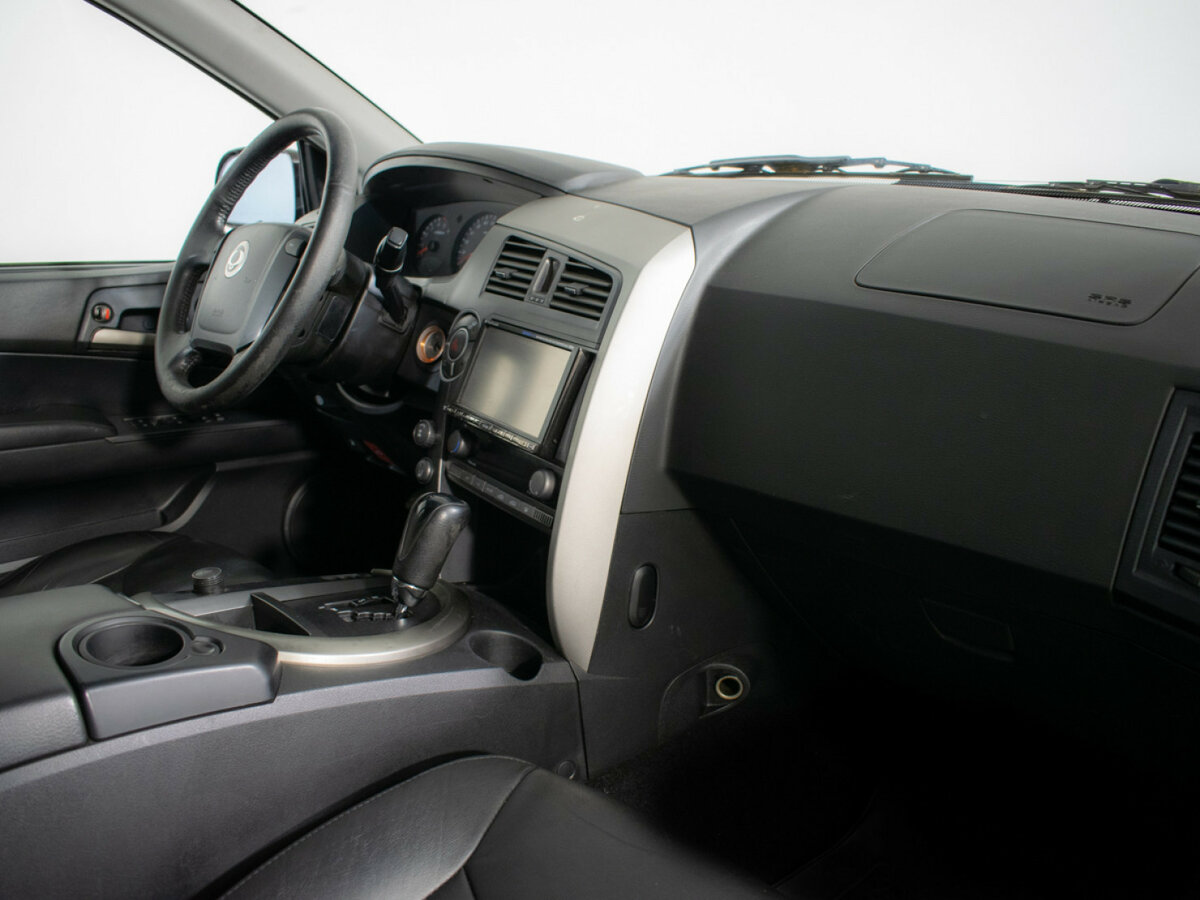 Купить SsangYong Kyron 6-speed I Рестайлинг, 2011, 198 000 км, фото №9