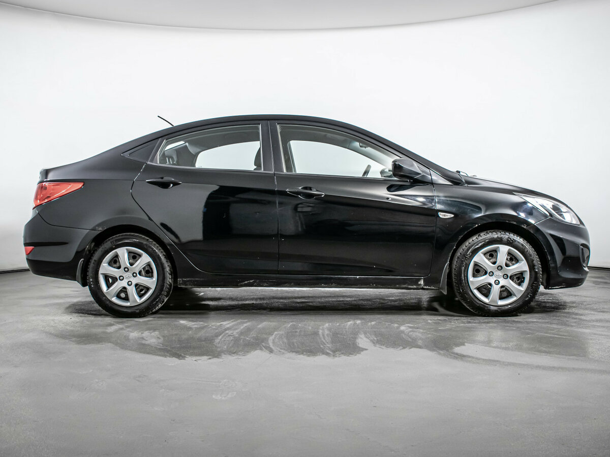 Купить Hyundai Solaris I, 2011, 165 445 км, фото №4